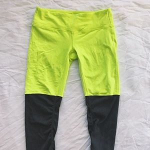 Alo Yoga Goddess Legging